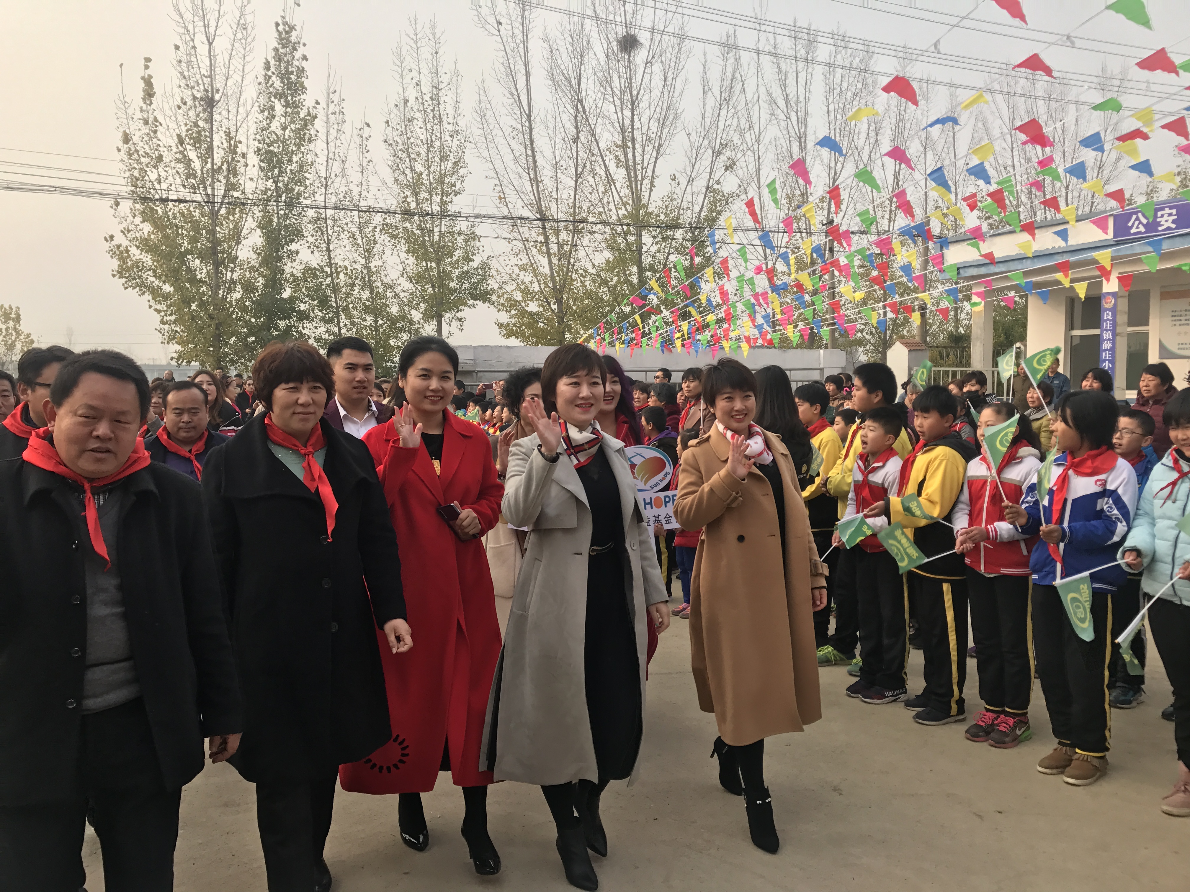 第183所 泰安市岱岳区良庄镇米兰在线网站李娜小学