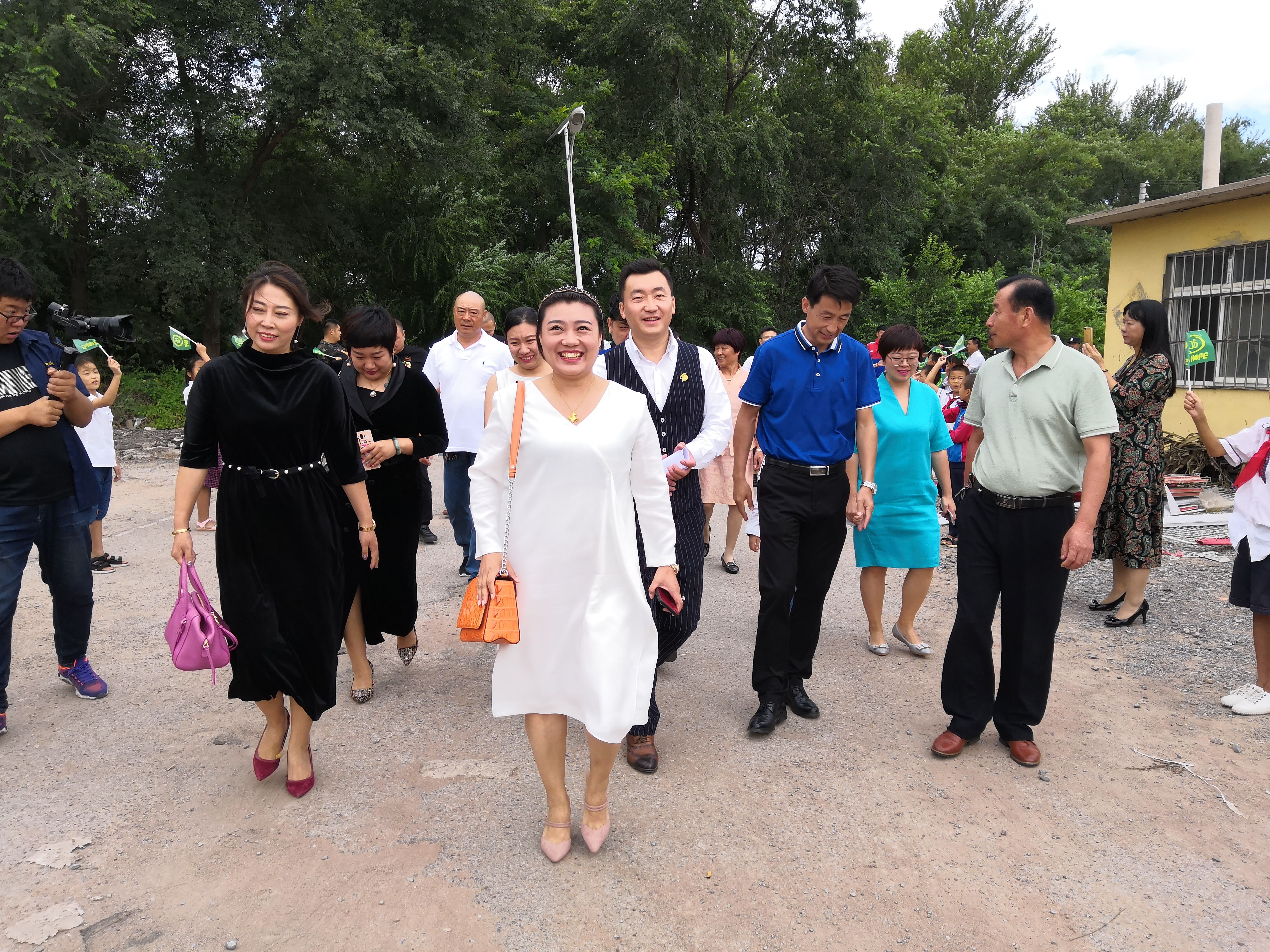 第160所 瓦房店市西杨乡米兰在线网站李佳燚小学